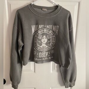 Obey Make Art not War cut off sweatshirt